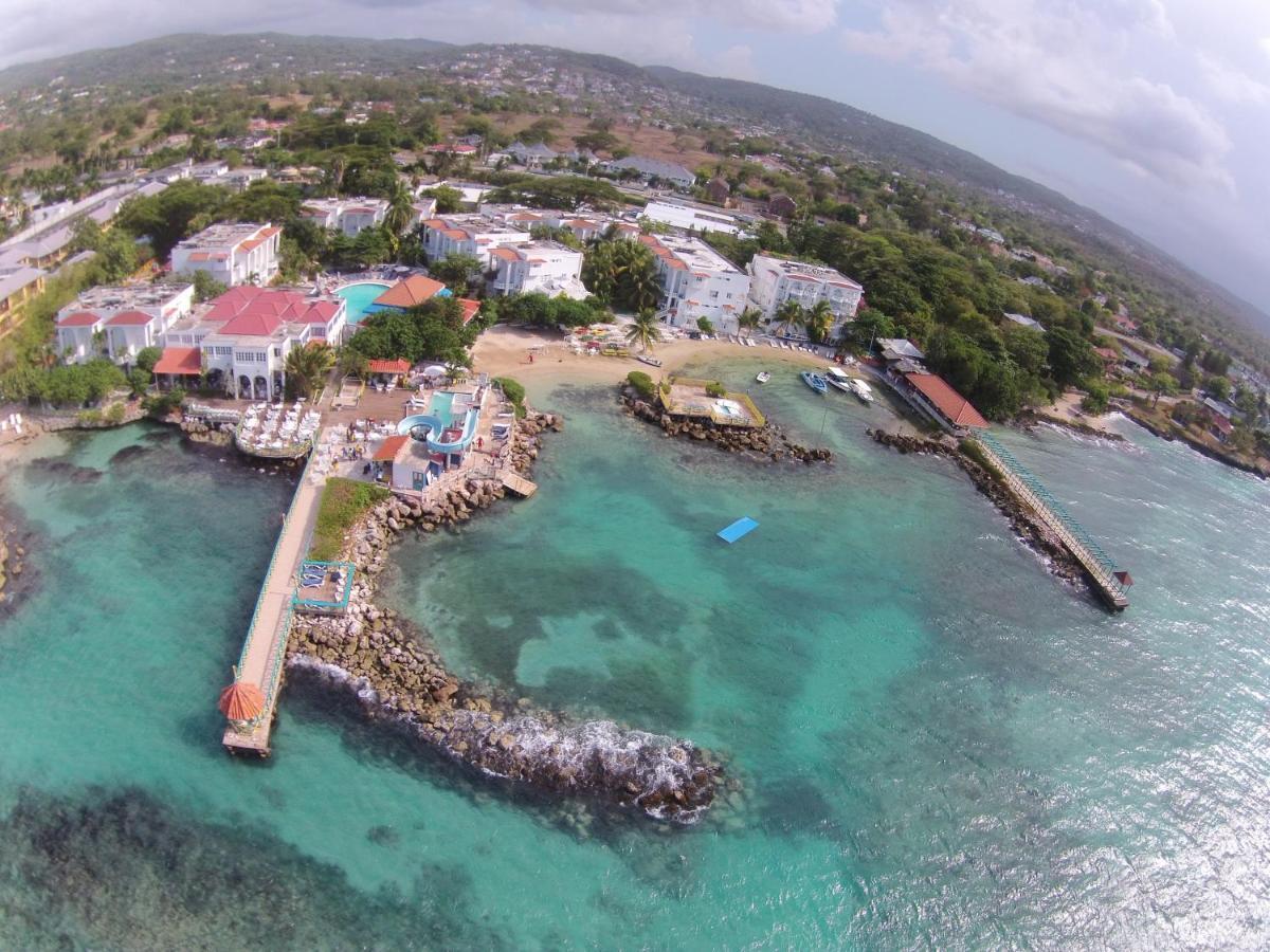 Franklyn D Resort & Spa All Inclusive Runaway Bay Eksteriør bilde